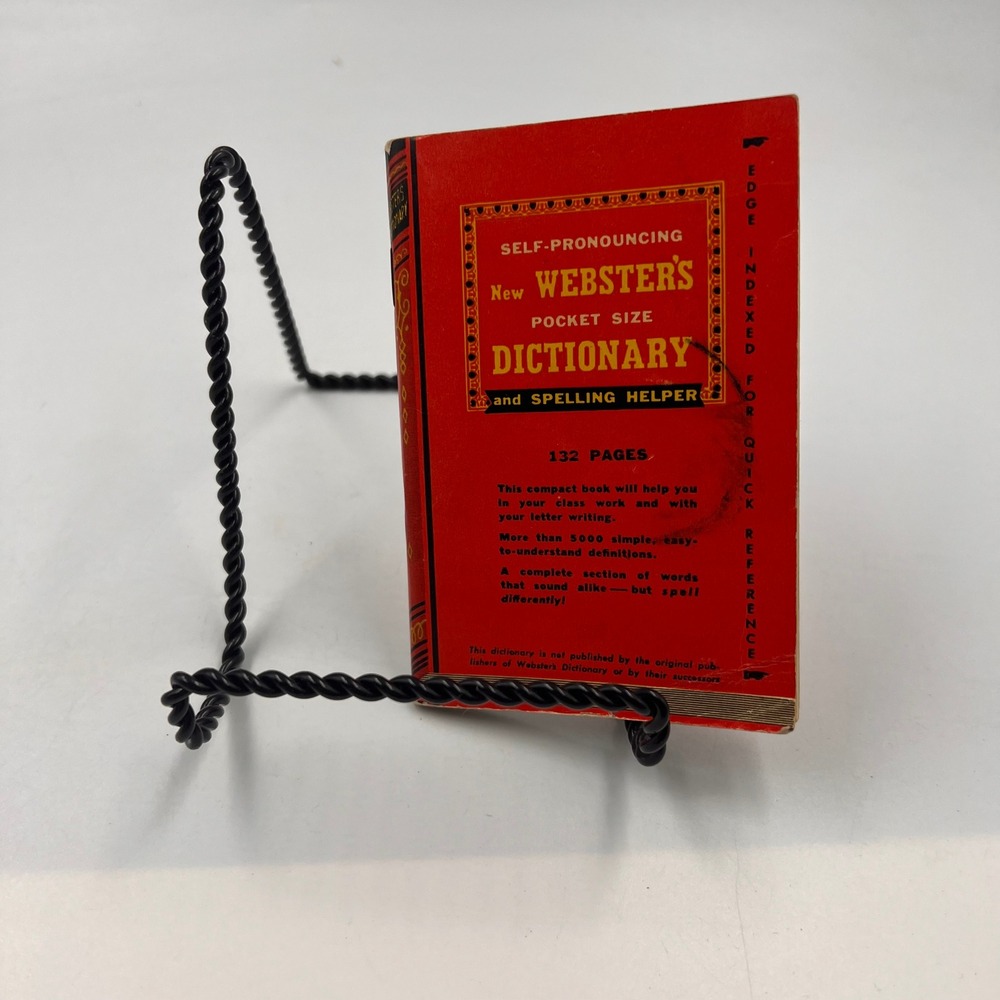 Vintage 1943 Webster's Pocket Size Dictionary Quick Reader 108 Royce Publishing‎